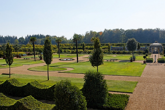 Chateau du Champ de Bataille-070